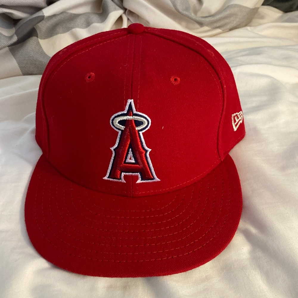 LA Angels hat 7 1/2